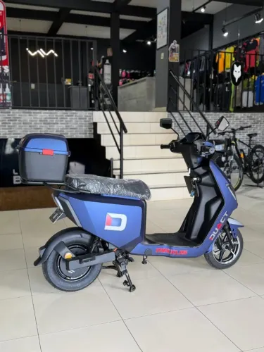 Scooter Moto Eletrica 1000w 32km Com Baú Não Precisa De CNH