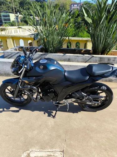 Yamaha Fazer 250