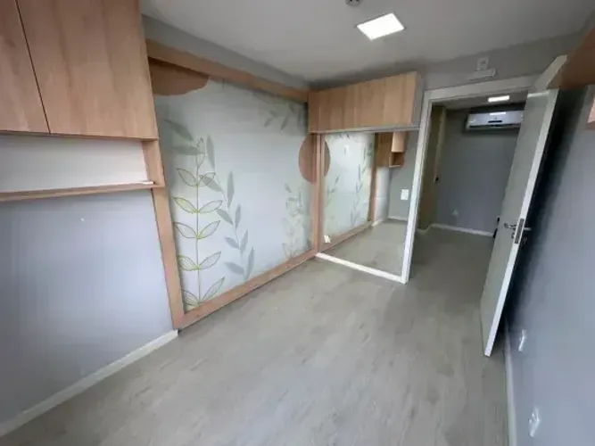 BRITANIA PARK OFFICE, COM ARMÁRIOS E AR, 2 SALAS + RECEPÇÃO CLIMATIZADO