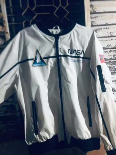 Blusa de frio da nasa oriental