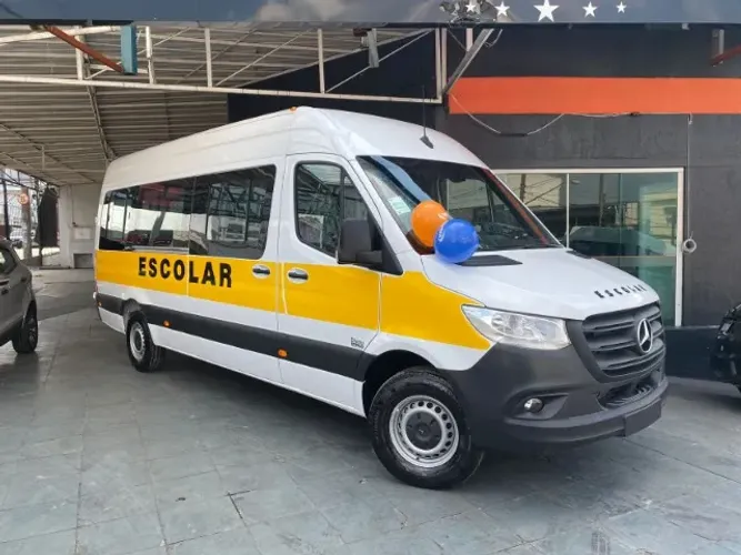 Mercedes-Benz Sprinter 417 Van L.t.a. 16L Diesel (e6) 2027