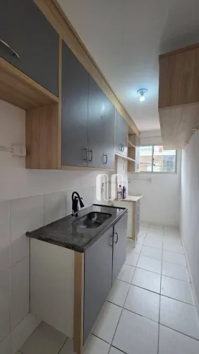 Apartamento com 3 dormitórios para alugar, 65 m² por R$ 3.195,00/mês - Glória - Macaé/RJ