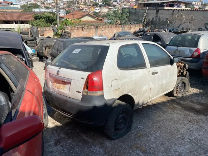 Palio bolha sucata para retirada de peças 2010
