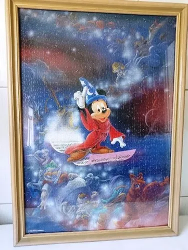 Quadro Quebra Cabeça Infantil Mickey Fantasia do Japão 57x80 cm