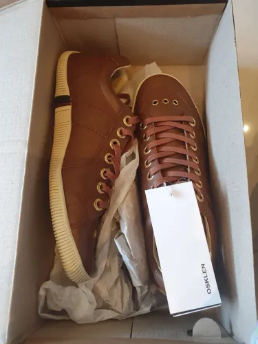 TENIS COURO OSKLEN 37.NOVO.