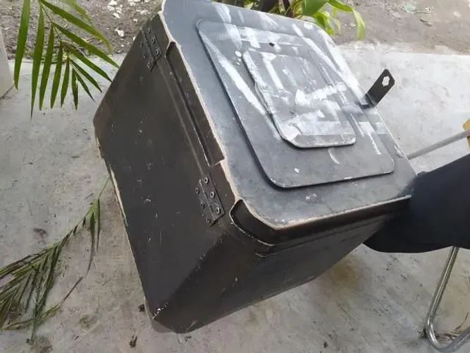 Recuperação de baú de moto
