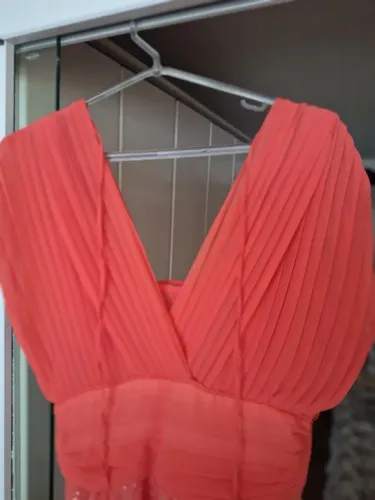 vestido de paetê plissado semi novo
