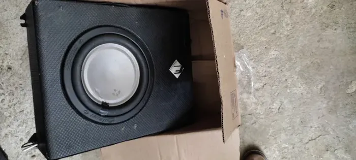 Caixa amplificada