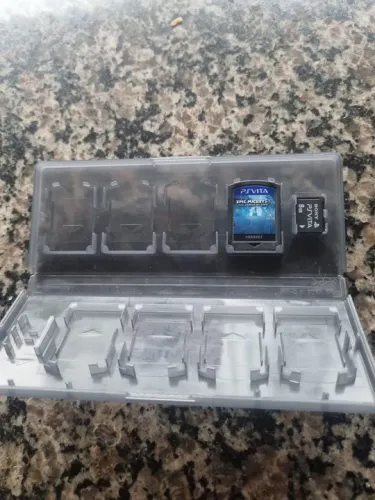 Jogo PS Vita - Epic Mickey 2 - The Power of Two + cartão de 8G original + case transporte.