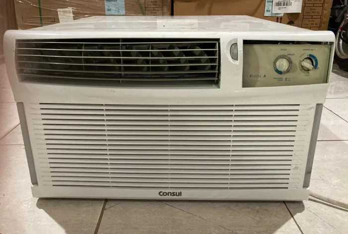 Ar condicionado gaveta 10.000 btus Quente/Frio