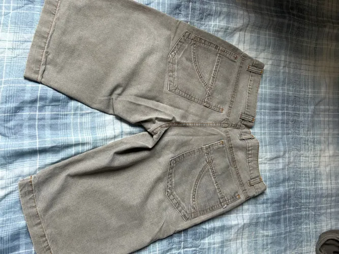 Bermuda jeans tamanho 40