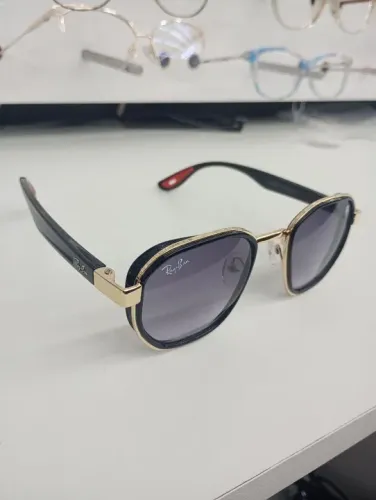 Rayban Escudeira Ferrari femenino original garantia de 2 anos