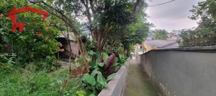 Casa com 3 dormitórios à venda, 257 m² por R$ 800.000,00 - Vila Clarice - São Paulo/SP