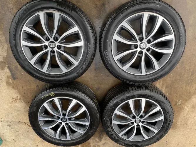 Rodas aro 18 Fiat toro original+ pneus Pirelli 