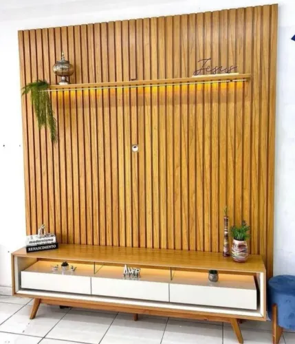 Painel de TV em Madeira com Rack Integrado rack requinte