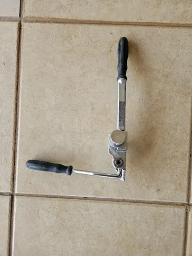 Maquina de cintar poste catraca