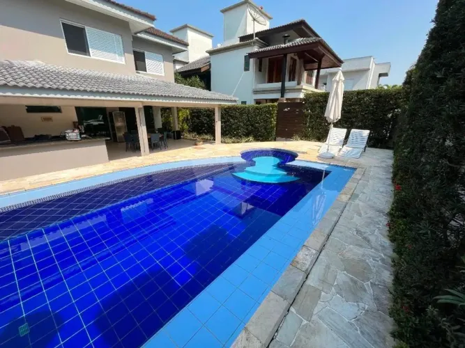 Condomínio com 4 quartos à venda em Vista linda - SP