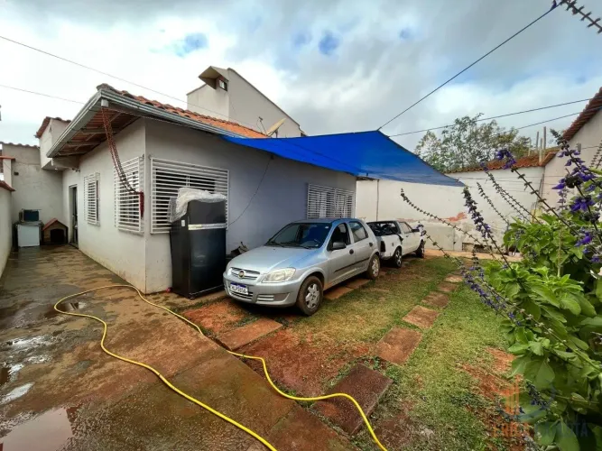 Casa para venda e locação 03 quartos bairro São Dimas, Conselheiro Lafaiete MG