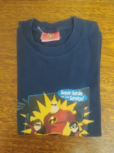 Camisa Infantil Os Incríveis - Tamanho 8 Anos