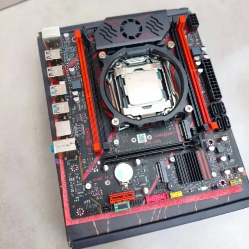 Kit X99 - Qiyida H9S + Xeon v4