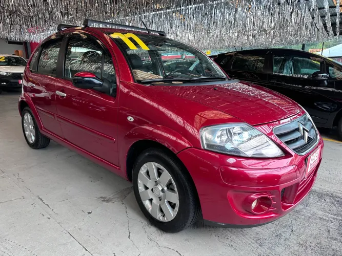 Citroen C3 Exclusive 1.4 Flex 8V 5P 2011