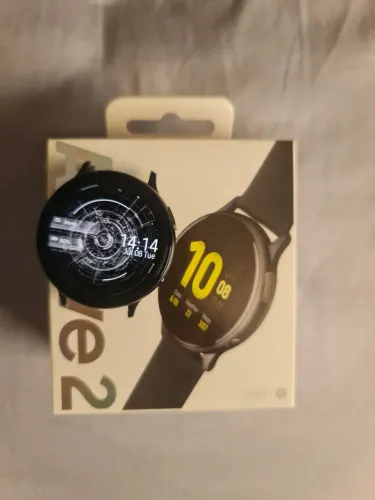 Smartwatch Samsung Galaxy Watch Active 2 - 44mm + 4 cases + 10 pulseiras