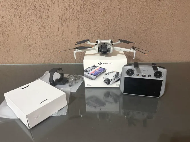 Drone Dji Mini 4 Pro RC 2 Muito Novo Oportunidade Só voo uma vez 