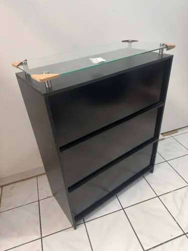 BALCÃO  vitrine  preto   Tampo de vidro novo MDD 