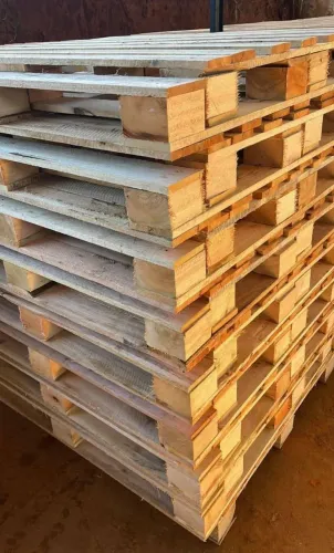 Paletes de madeira novos PBR 