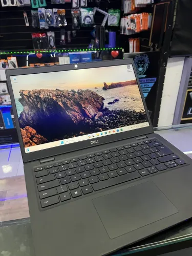 Notebook Dell Latitude 3440 i5 13th 16GB RAM SSD 256GB