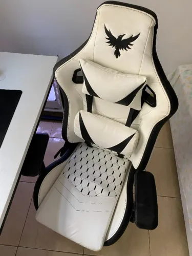 Cadeira Gamer Flexinter Raven X-30 Branca - Suporta 200Kg, Descanso 4D e Encosto Reclináve