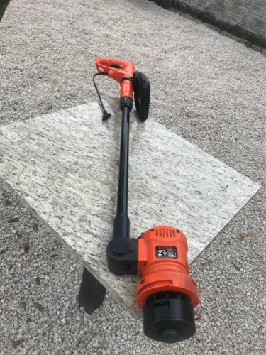 Cortador Aparador D Grama Elétrico 600w Gl600n Black Decker,Motor Giratório-vários ângulos