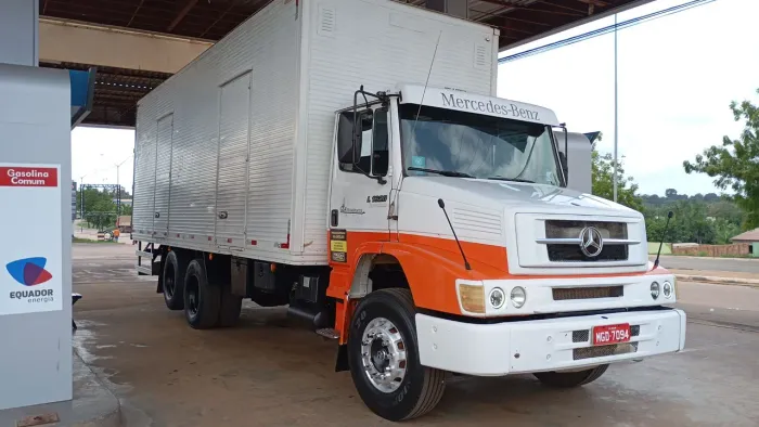 Mercedes Benz L 1620 eletrônico 3 eixos