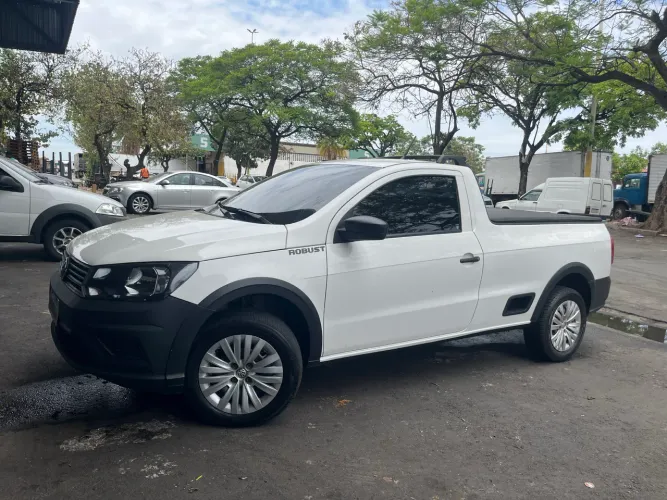 Volkswagen Saveiro Robust 1.6 Total Flex 8V 2022