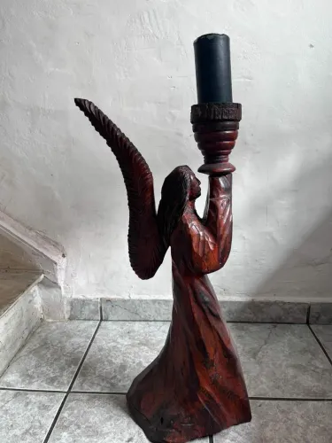 Escultura Anjo Porta Velas em Madeira