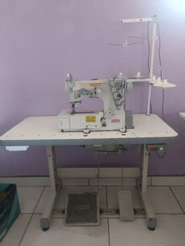 Máquina de Costura Industrial Yamata FY31016