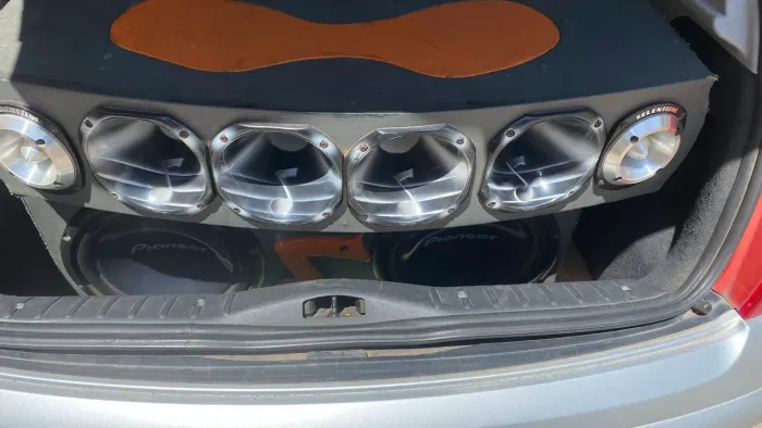 Som Automotivo Completo - Potência e Qualidade