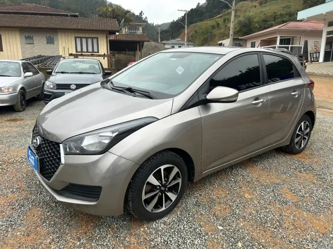 Hb 20 1.6 automático completo