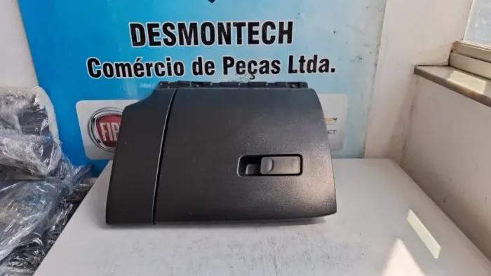 Porta luvas Fiat toro 2016-2018