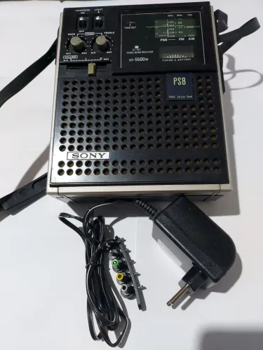 Sony ICF 5500W 3 BANDAS 
