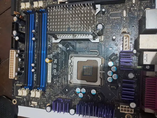 Placa mãe  Intel D975XBX2 - Bad Axe2 para peças 