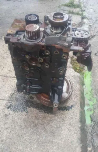 Motor parcial Peugeot 207 1.6