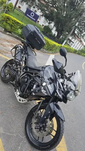 Tiger trumph 800 cc ano 2016