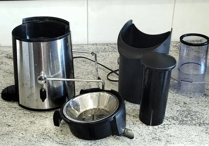 Vendo centrifuga para fazer suco