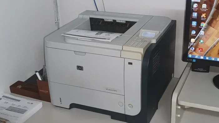 Impressora HP LaserJet P3015