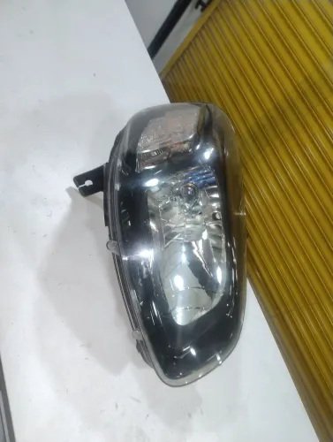 farol da uno drive 2016 em diante lado carona (fume)