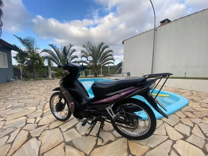 Motos Yamaha Crypton no Brasil