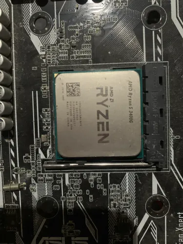 Ryzen5 3400G + cooler AMD