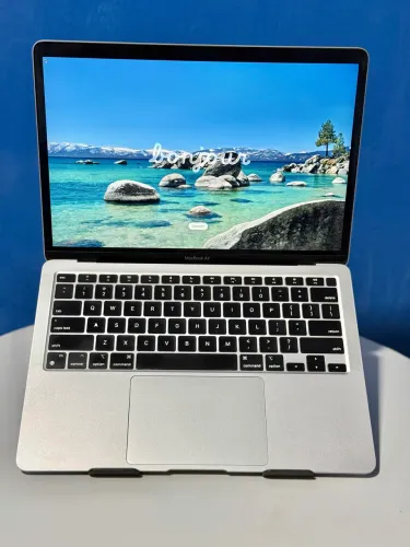 MacBook Apple M1 8Gb SSD 256Gb - Bateria 83% | Aceito cartão