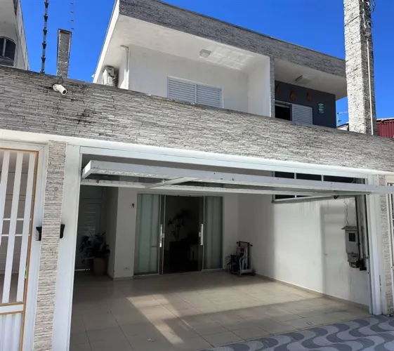CASA COM 142,00 m² - FORTE - PRAIA GRANDE SP